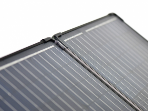 Photonic 100w Light Weight Folding Kit with MPPT controller