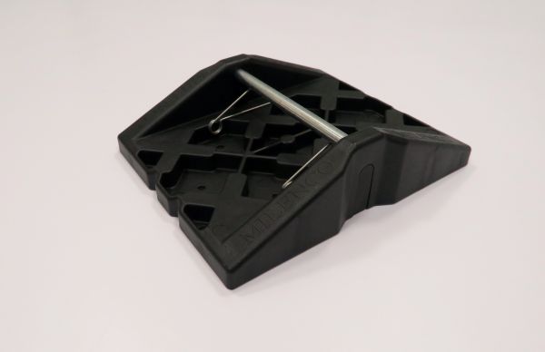 Milenco Stacka Corner Feet x 4