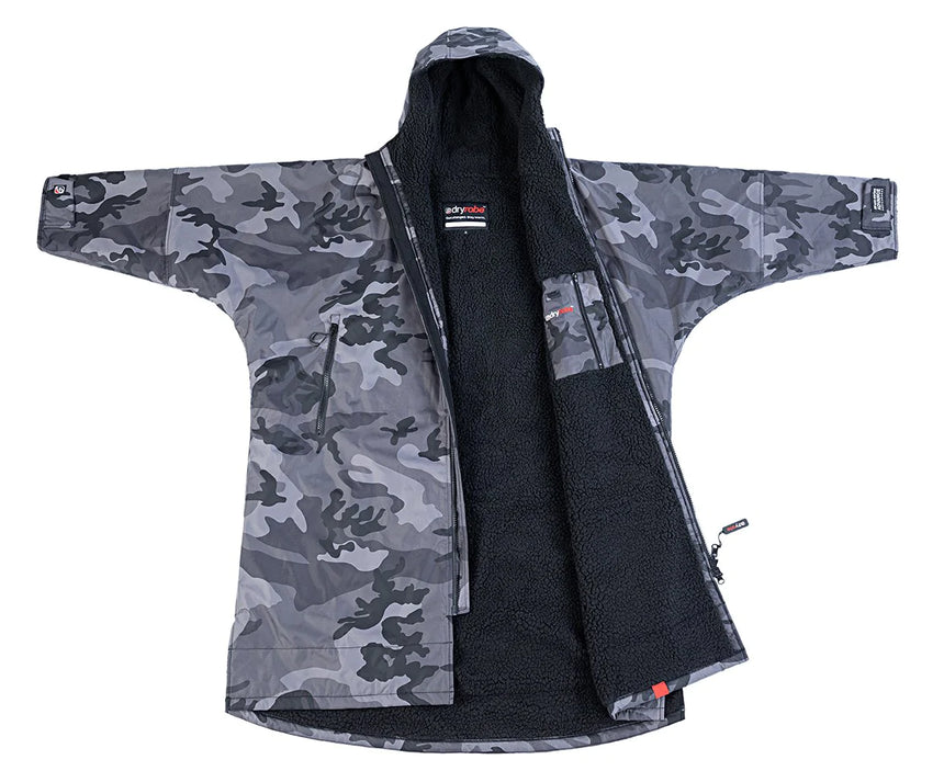Dryrobe Advance Long Sleeve Black Camouflage - RECYCLED