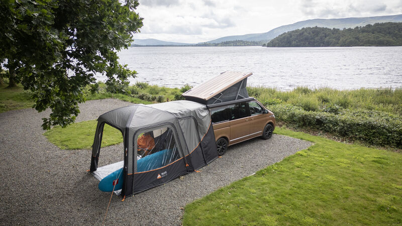 Vango Tailgate Airhub II LOW Drive Away Awing