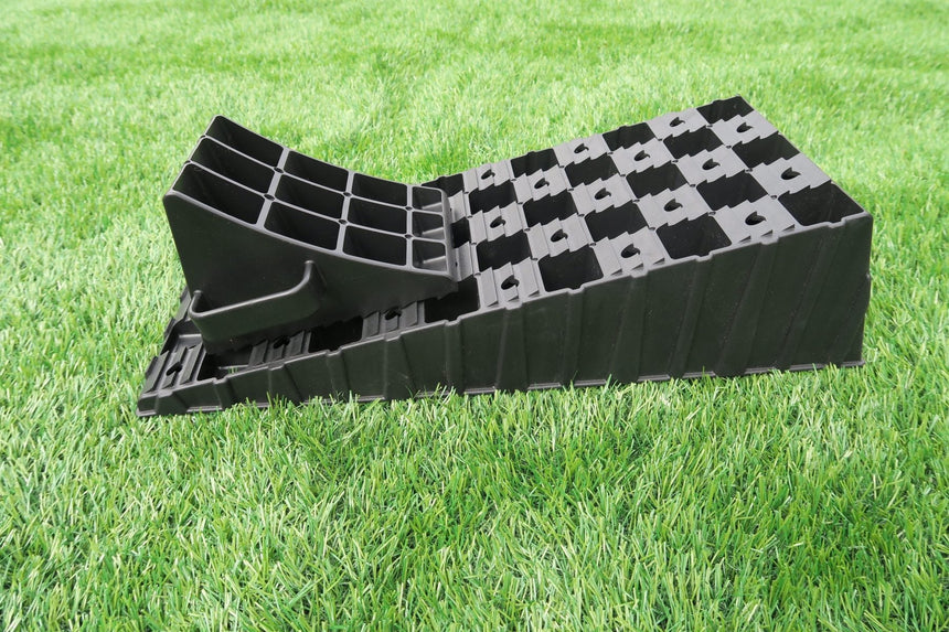 MGI Milenco Wedge Level with Chock