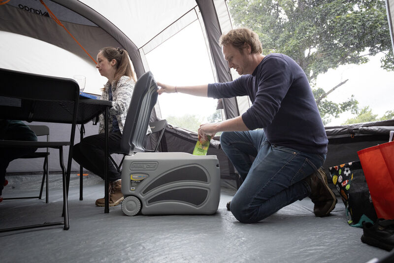 Vango Pinnacle 45L Wheelie Cooler - 100 hr - Grey