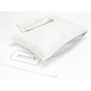Snoooze Ultimate Travel Pillow | Pillows | Pillows